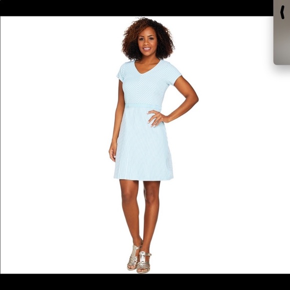 Isaac Mizrahi Dresses & Skirts - Isaac Mizrahi Striped Dress XS